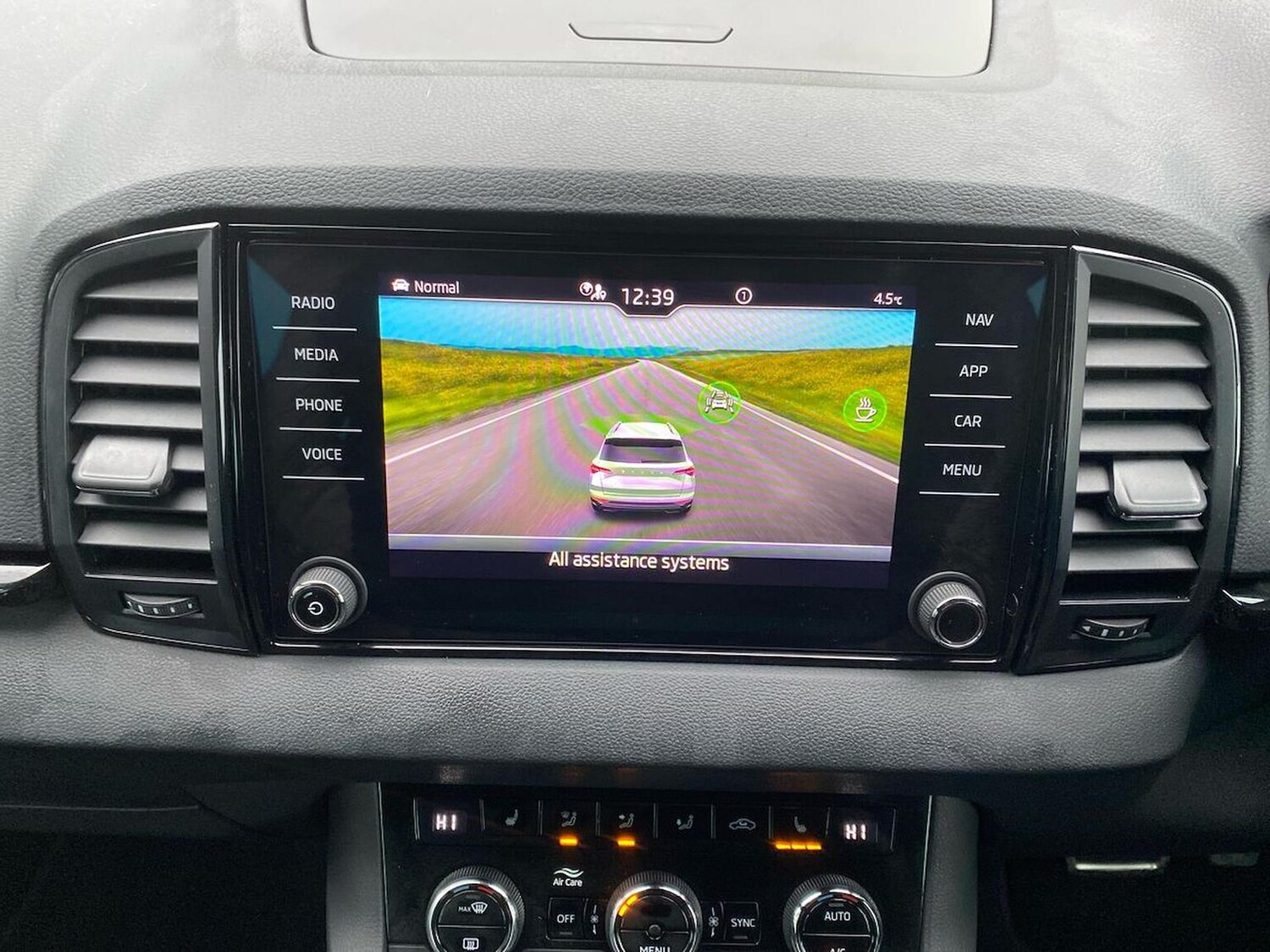 Used Skoda Karoq 2022 for sale - 77488409: Photo 25