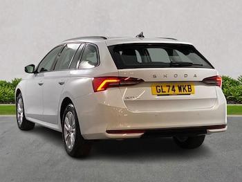 Used Skoda Octavia 2024 for sale - 76281177: Photo 3