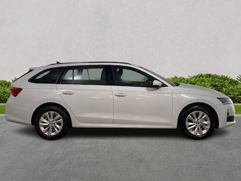Used Skoda Octavia 2024 for sale - 76281177: Photo 4