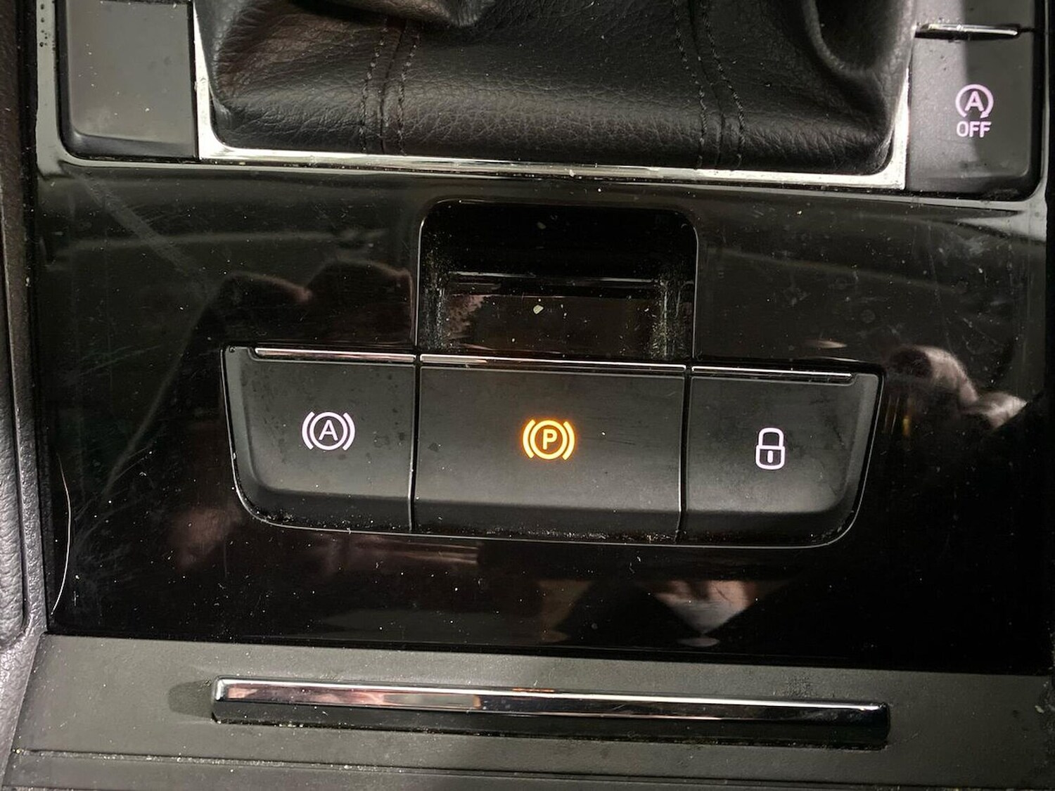 Used Skoda Superb 2019 for sale - 76918962: Photo 42