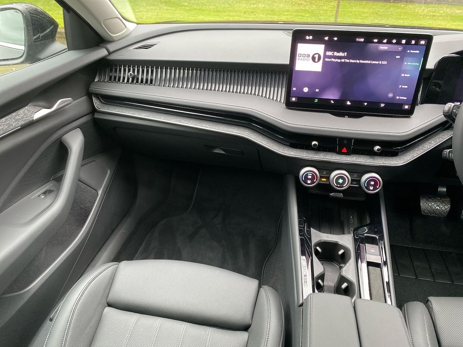 Used Skoda Superb 2025 for sale - 76968985: Photo 14