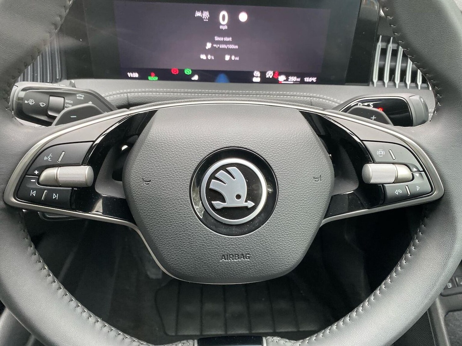 Used Skoda Superb 2025 for sale - 76968985: Photo 27