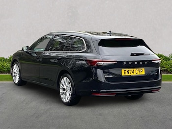 Used Skoda Superb 2025 for sale - 76968985: Photo