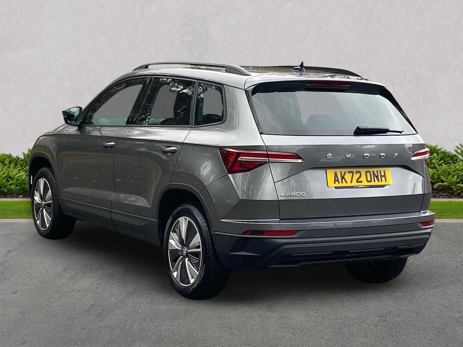 Used Skoda Karoq 2022 for sale - 76860072: Photo 2