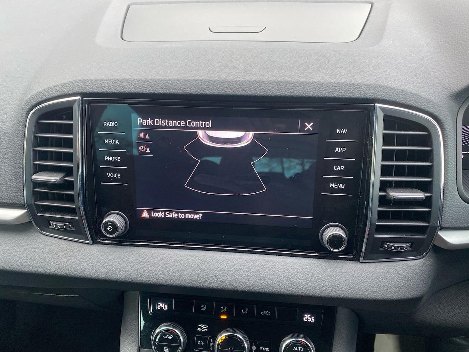 Used Skoda Karoq 2022 for sale - 76860072: Photo 23