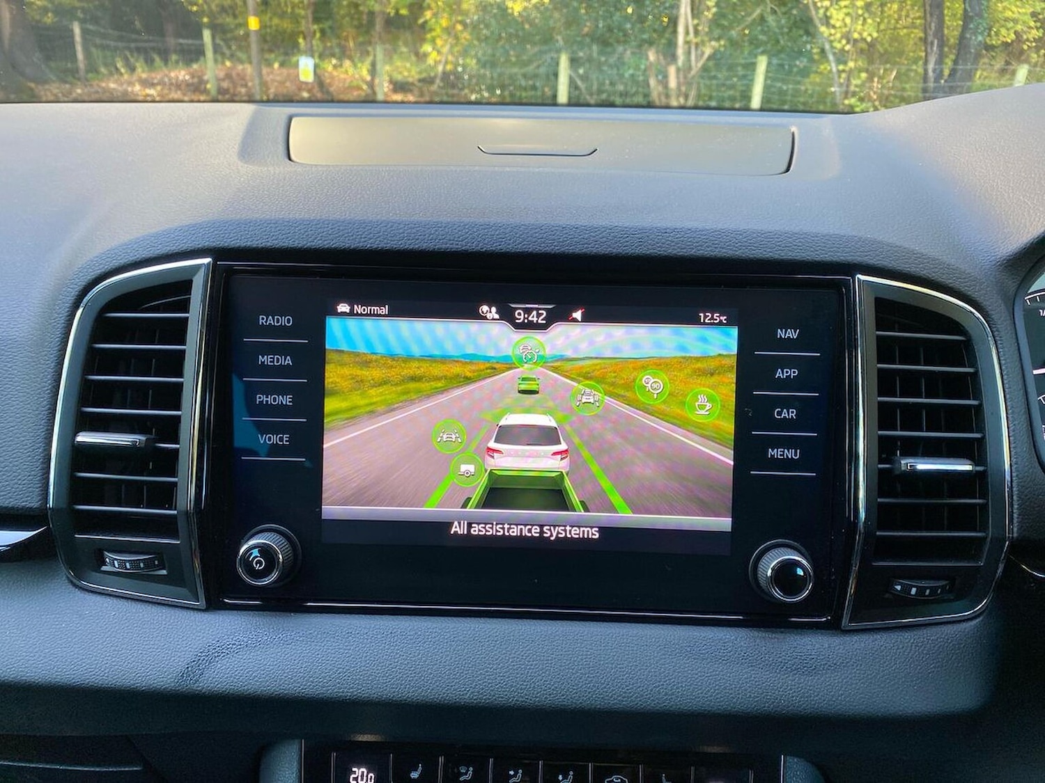 Used Skoda Karoq 2020 for sale - 76449583: Photo 26