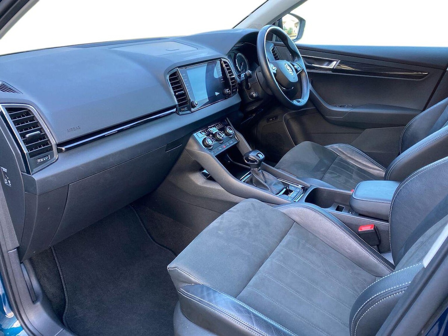 Used Skoda Karoq 2020 for sale - 76449583: Photo 8