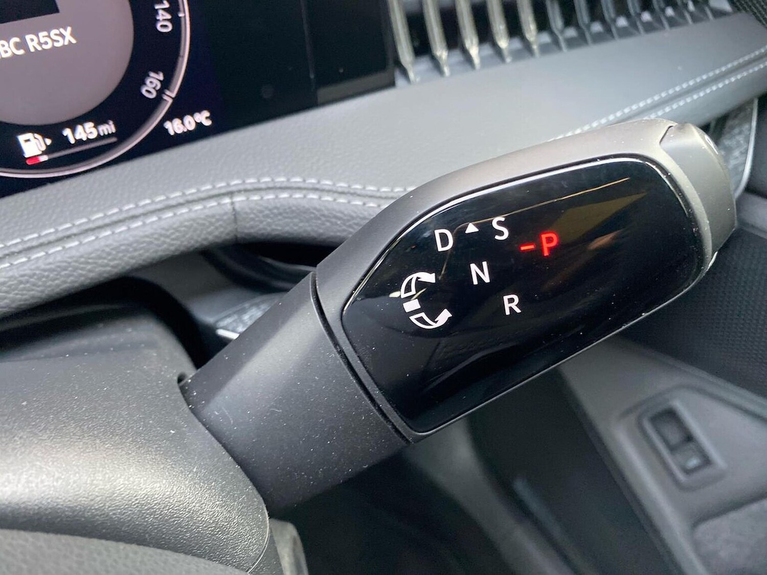 Used Skoda Superb 2025 for sale - 77487371: Photo 30