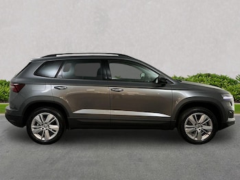 Used Skoda Karoq 2024 for sale - 79130624: Photo