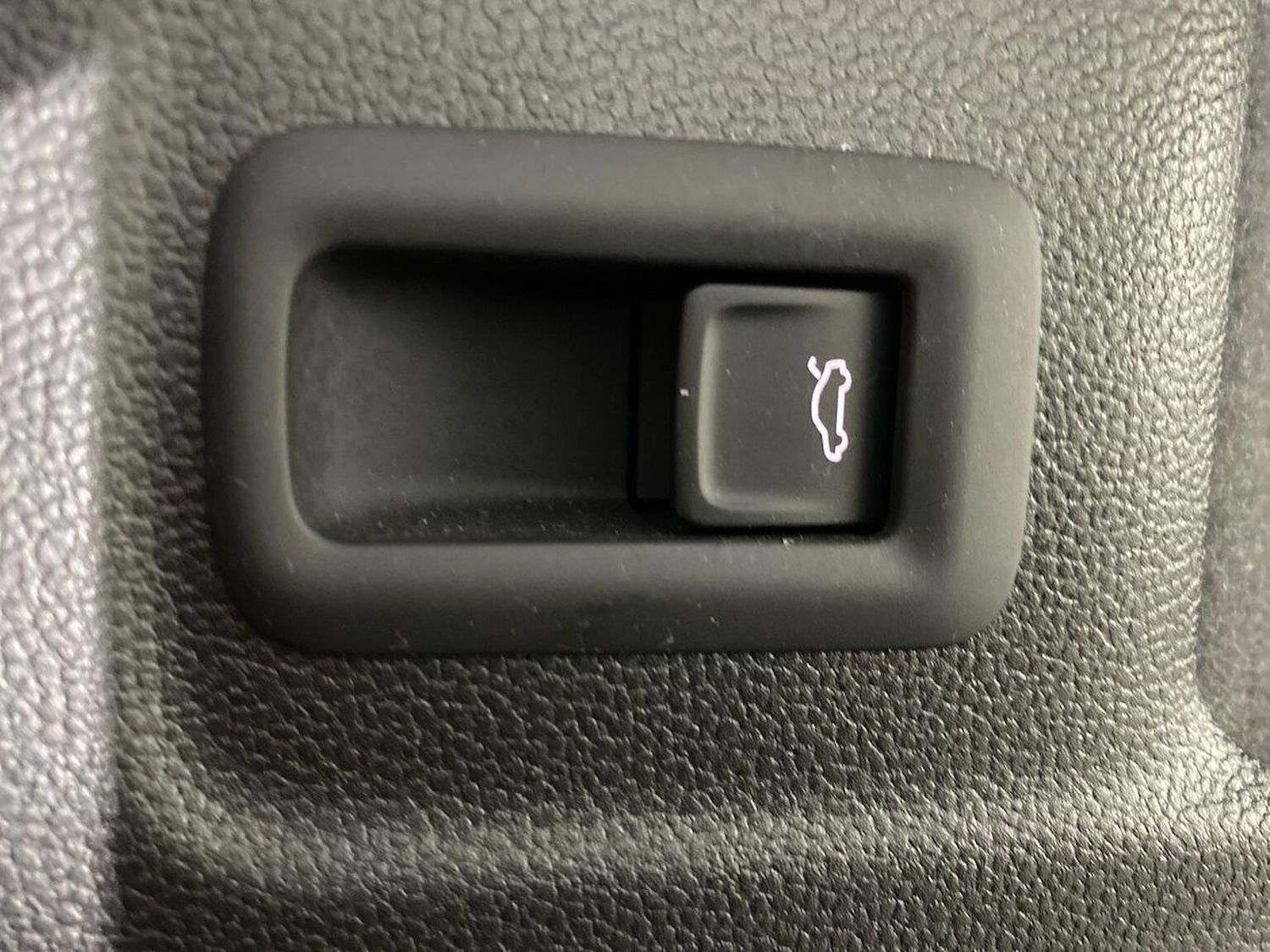 Used Skoda Superb 2025 for sale - 76212076: Photo 29