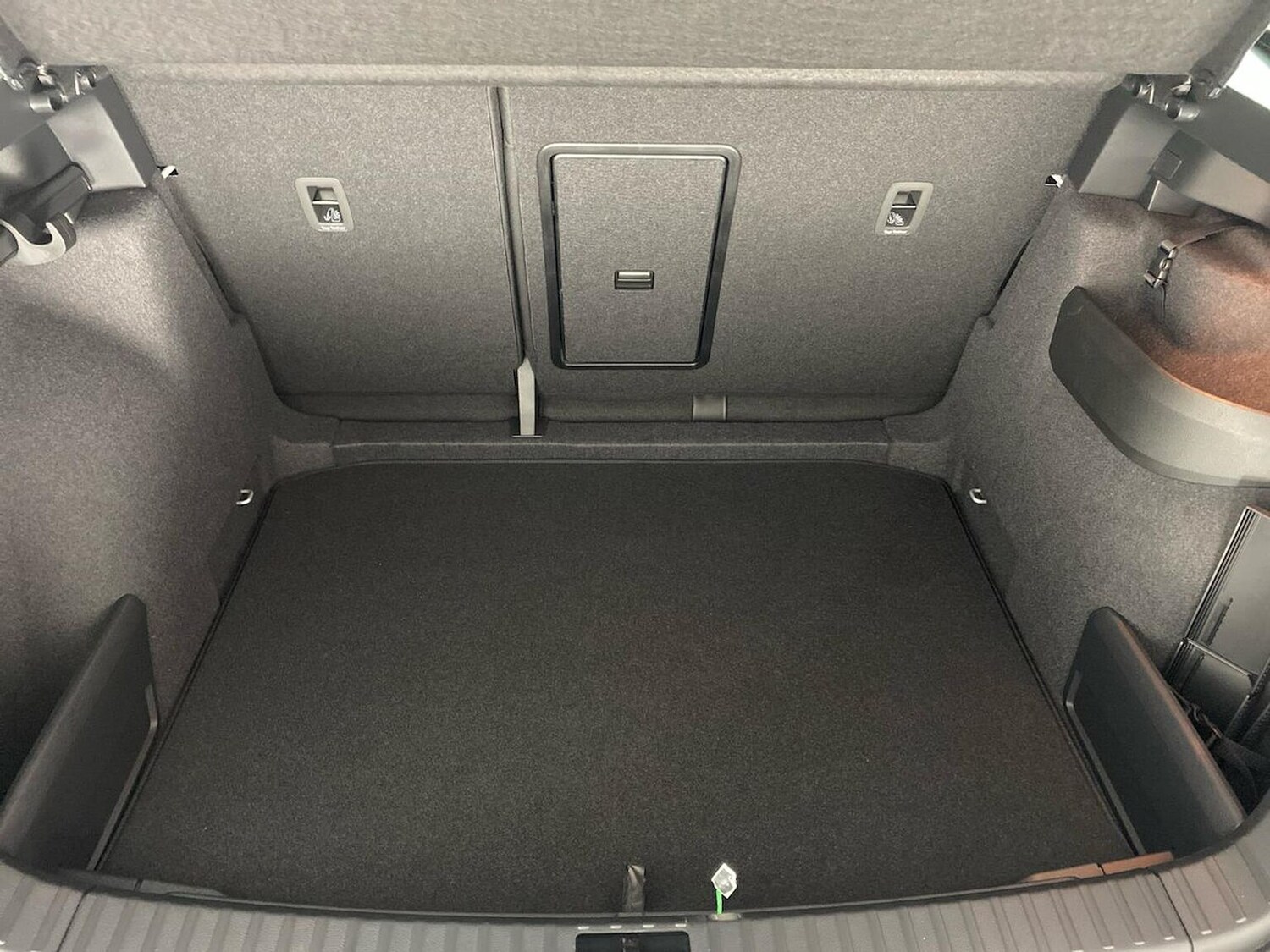 Used Skoda Karoq 2024 for sale - 76273539: Photo 18