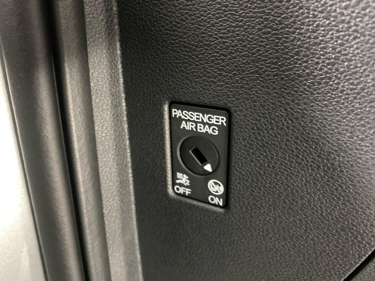 Used Skoda Karoq 2024 for sale - 76273539: Photo 29