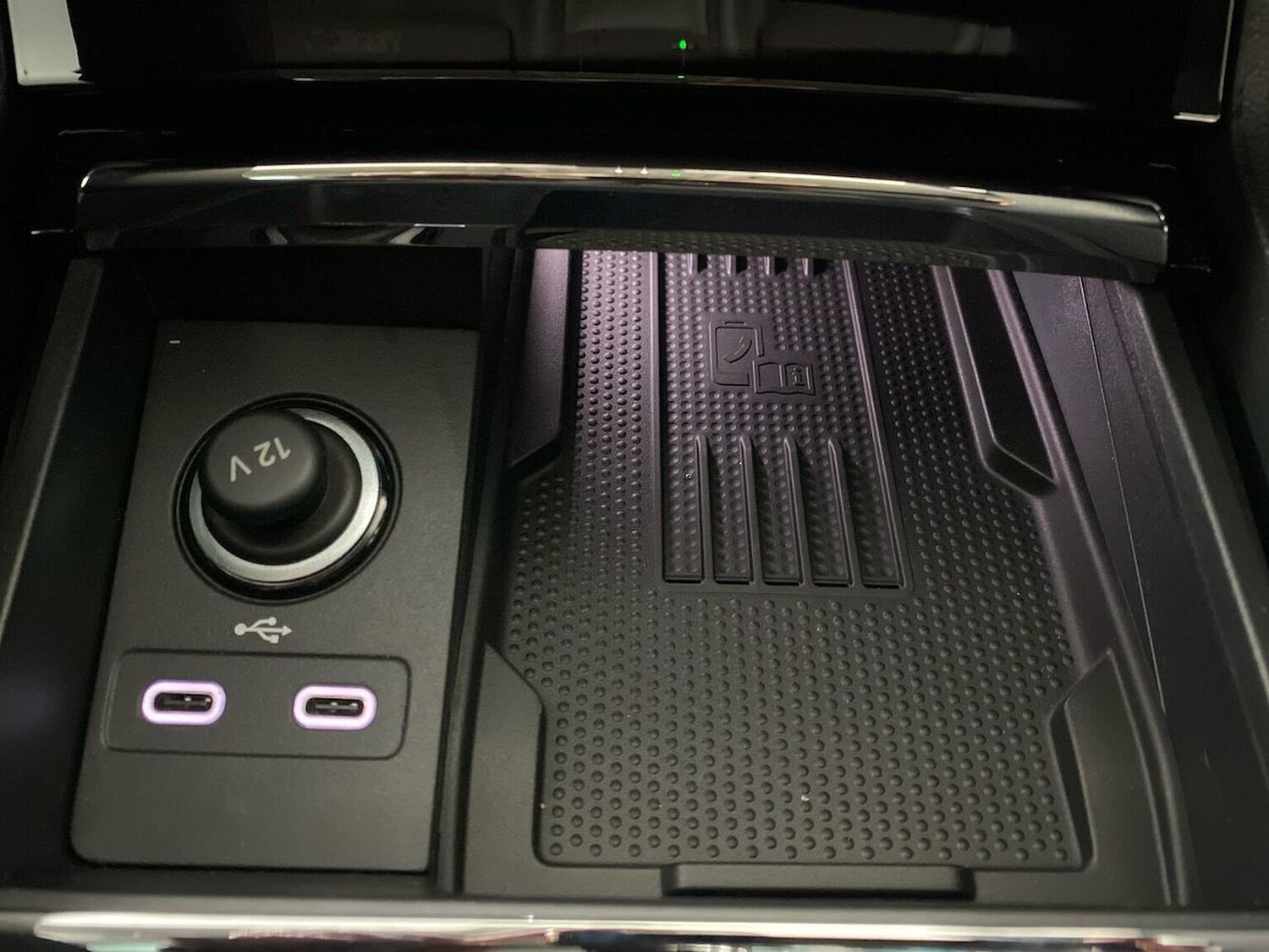 Used Skoda Karoq 2024 for sale - 76273539: Photo 44