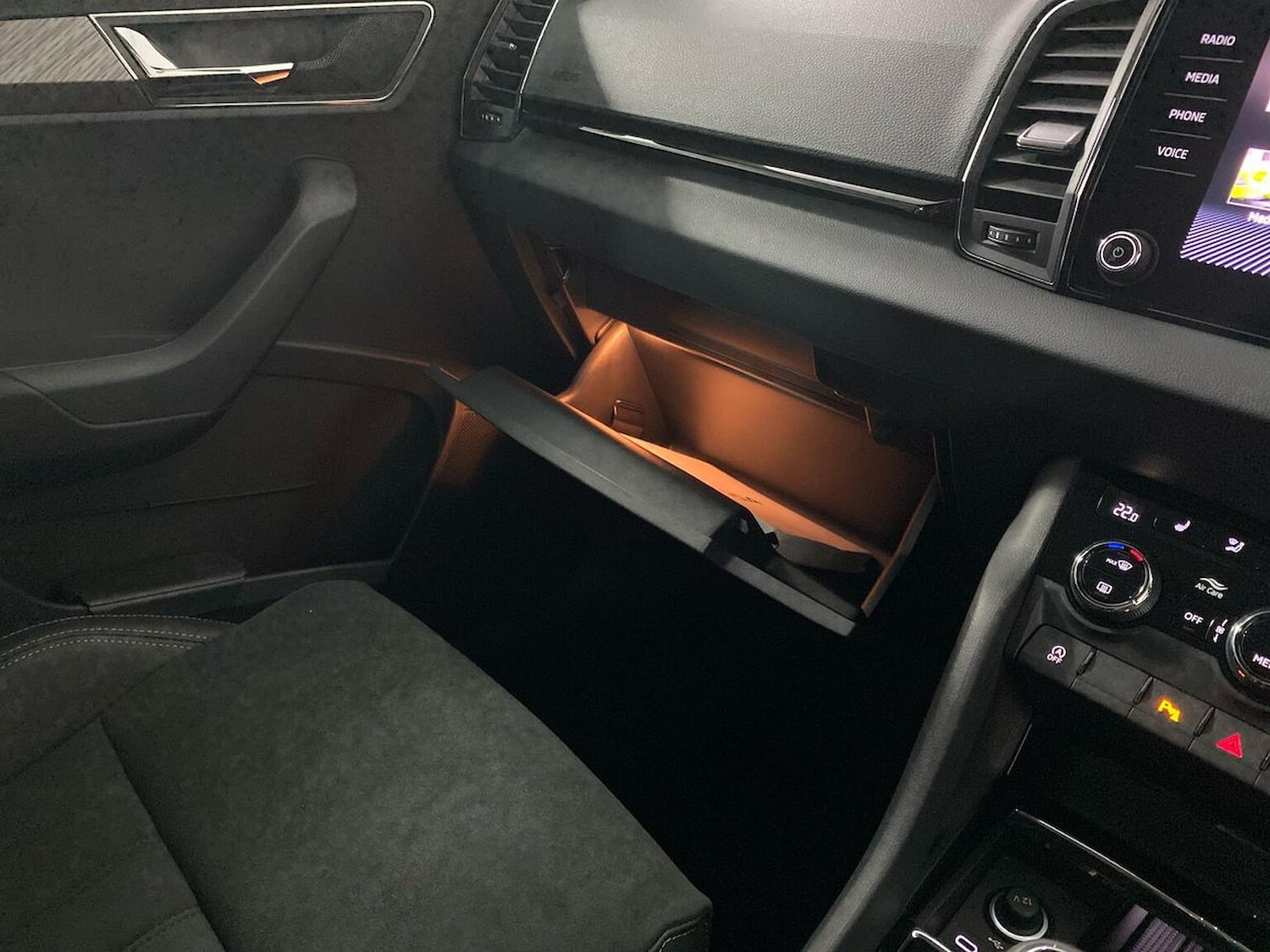 Used Skoda Karoq 2024 for sale - 76273539: Photo 45