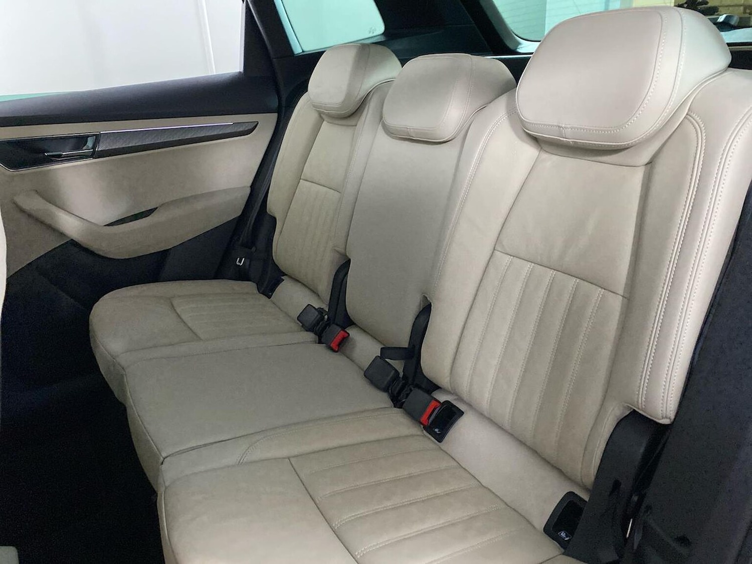 Used Skoda Karoq 2023 for sale - 76300815: Photo 17