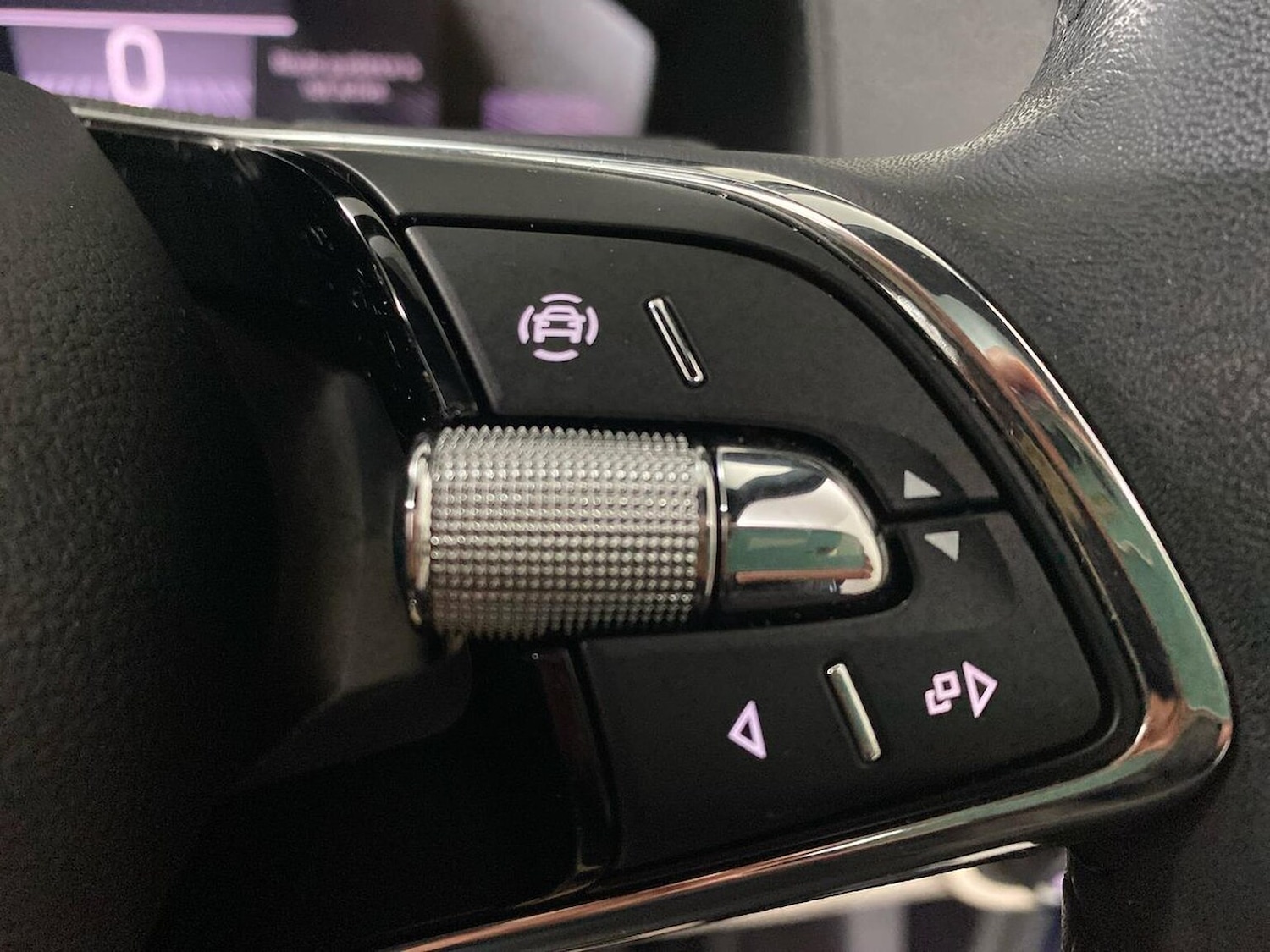 Used Skoda Karoq 2023 for sale - 76300815: Photo 27