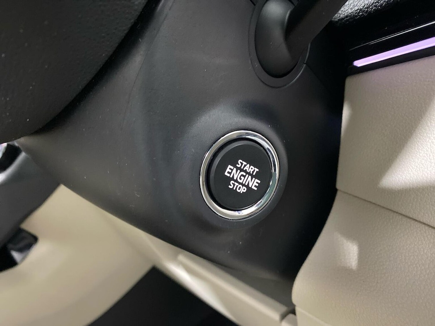 Used Skoda Karoq 2023 for sale - 76300815: Photo 33