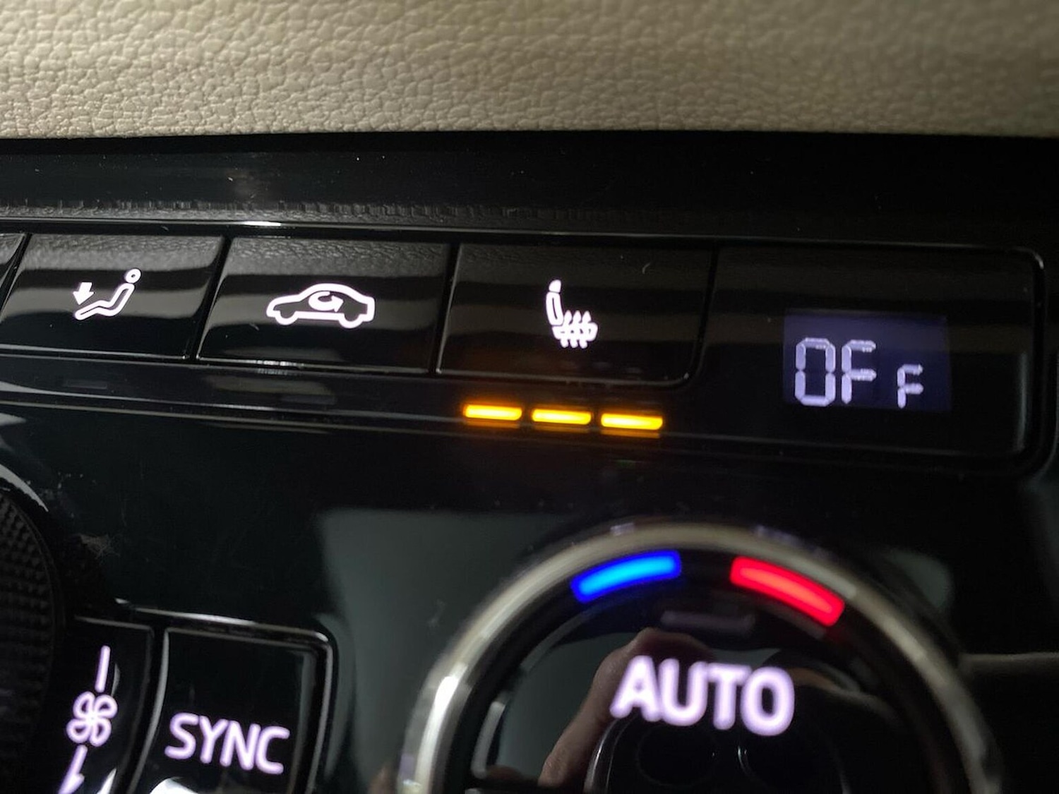 Used Skoda Karoq 2023 for sale - 76300815: Photo 37