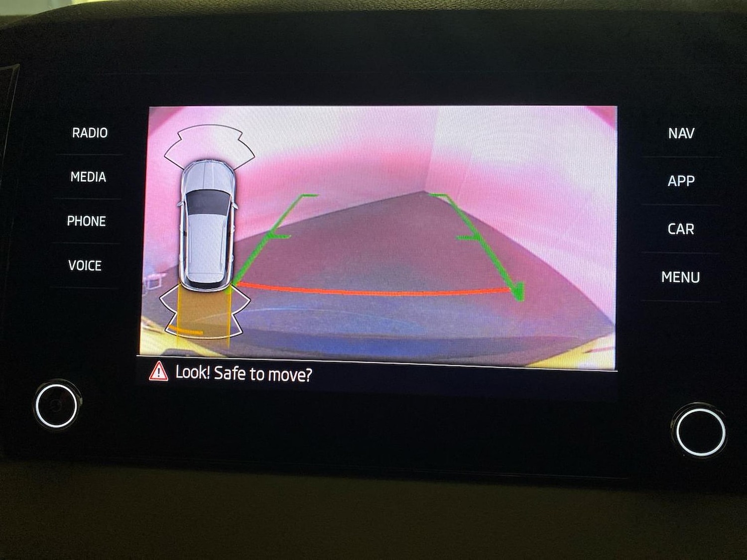 Used Skoda Karoq 2023 for sale - 76300815: Photo 40