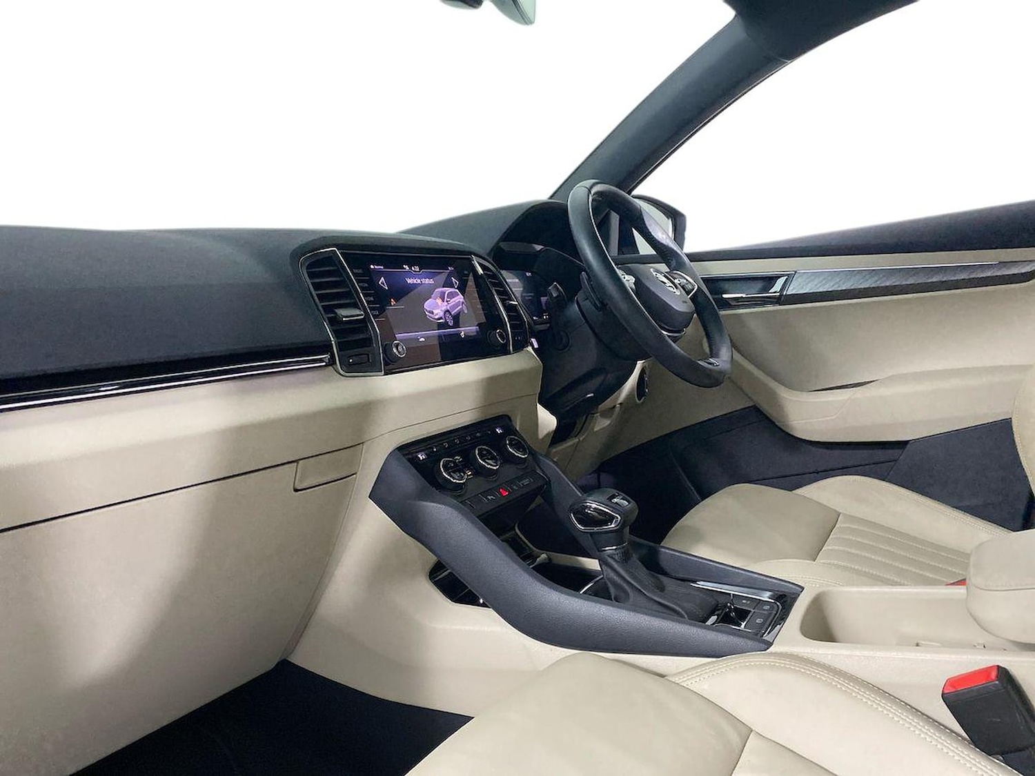 Used Skoda Karoq 2023 for sale - 76300815: Photo 8