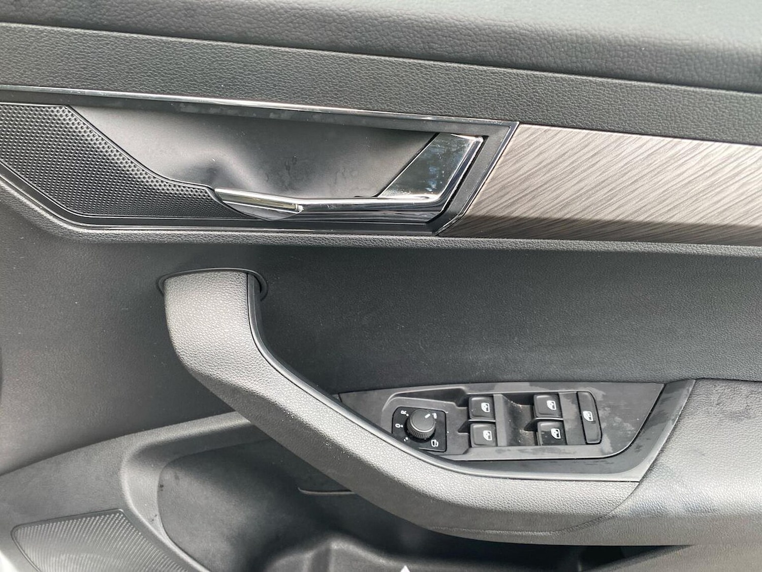 Used Skoda Karoq 2023 for sale - 77028151: Photo 21