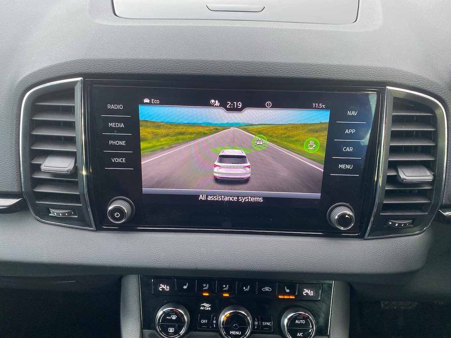 Used Skoda Karoq 2023 for sale - 77028151: Photo 25