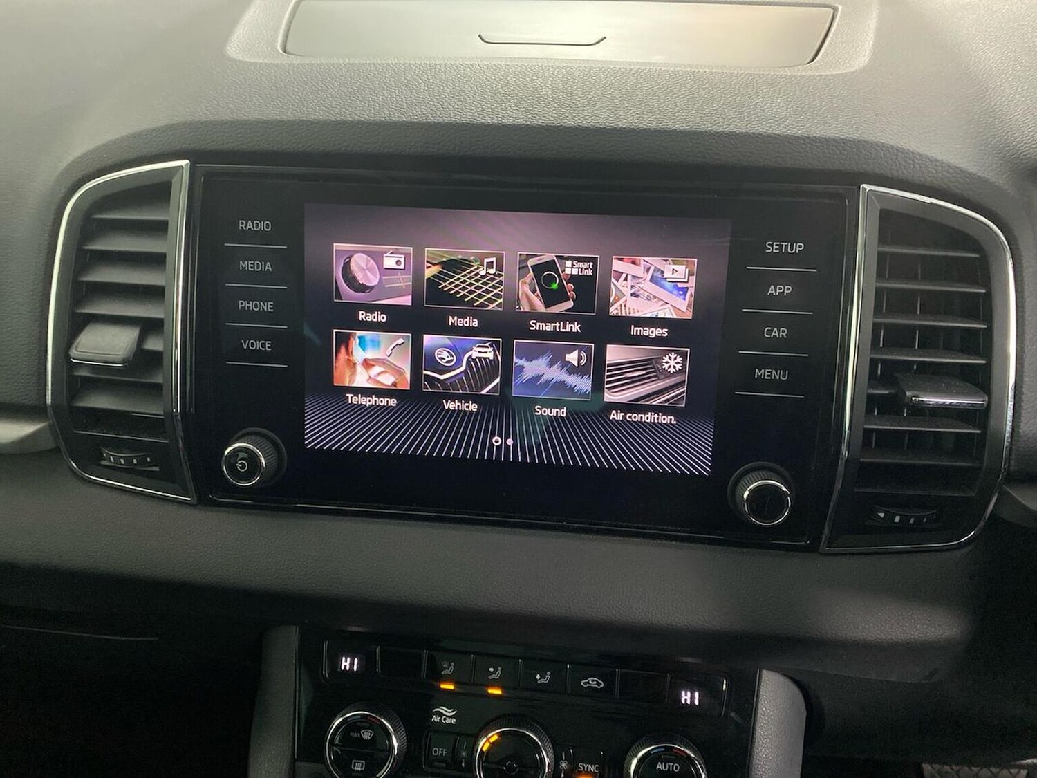 Used Skoda Karoq 2020 for sale - 77528852: Photo 24