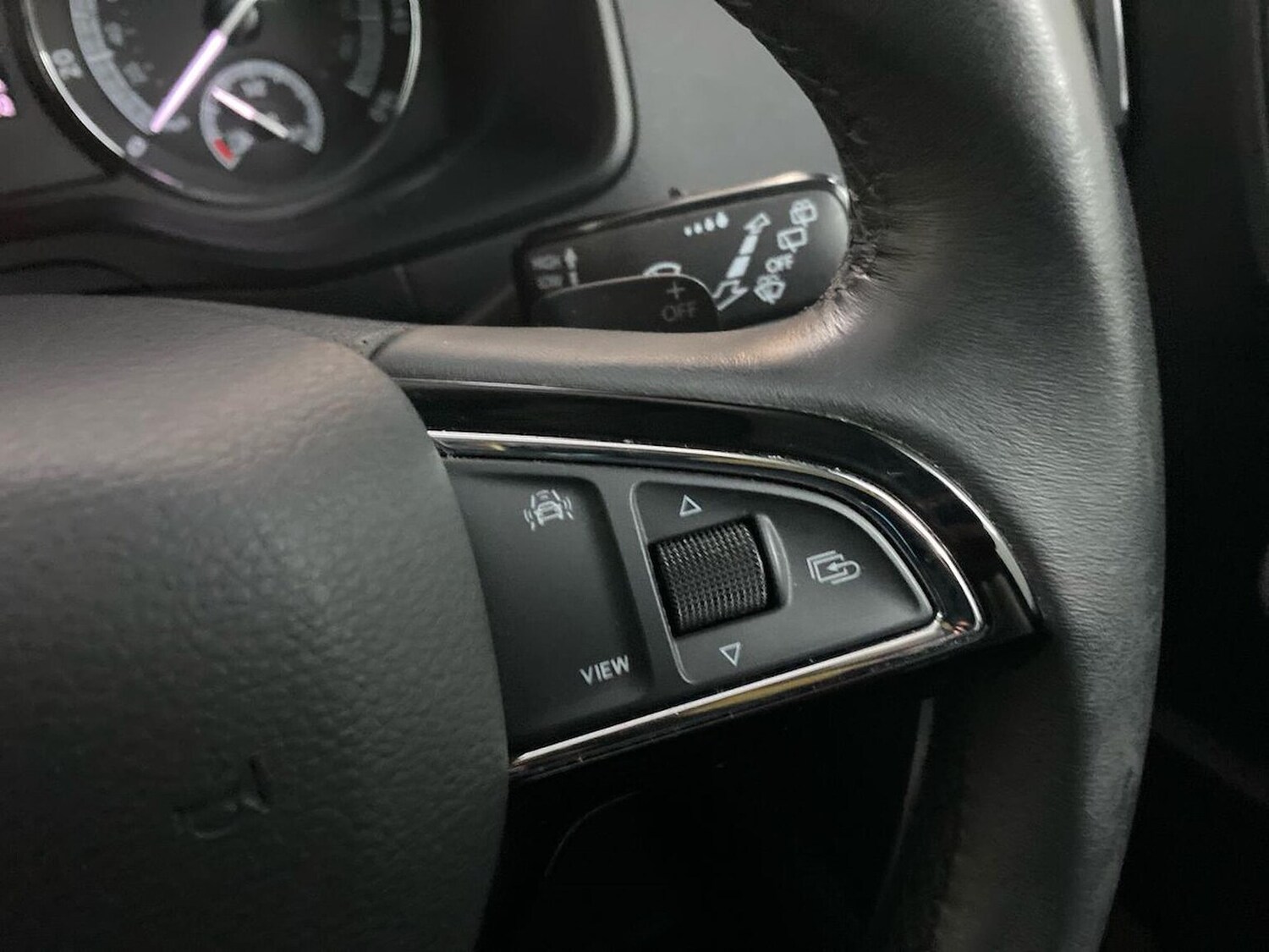 Used Skoda Karoq 2020 for sale - 77528852: Photo 26