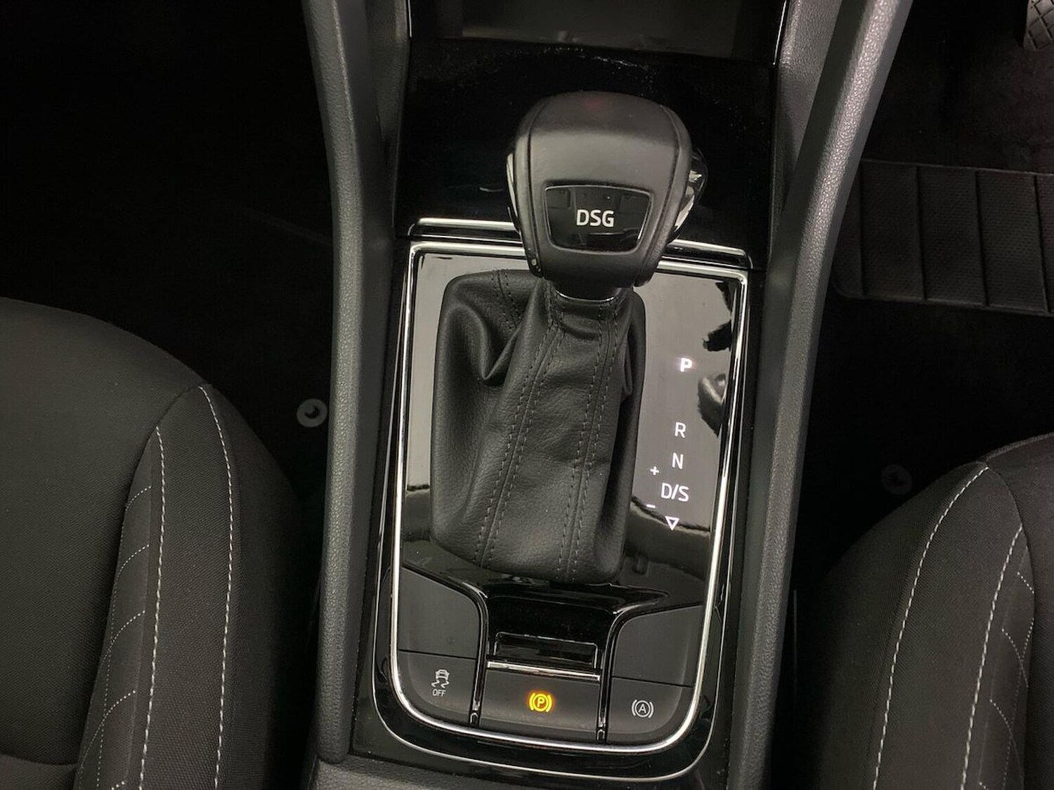 Used Skoda Karoq 2020 for sale - 77528852: Photo 36