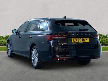 Used Skoda Octavia 2025 for sale - 78039323: Photo