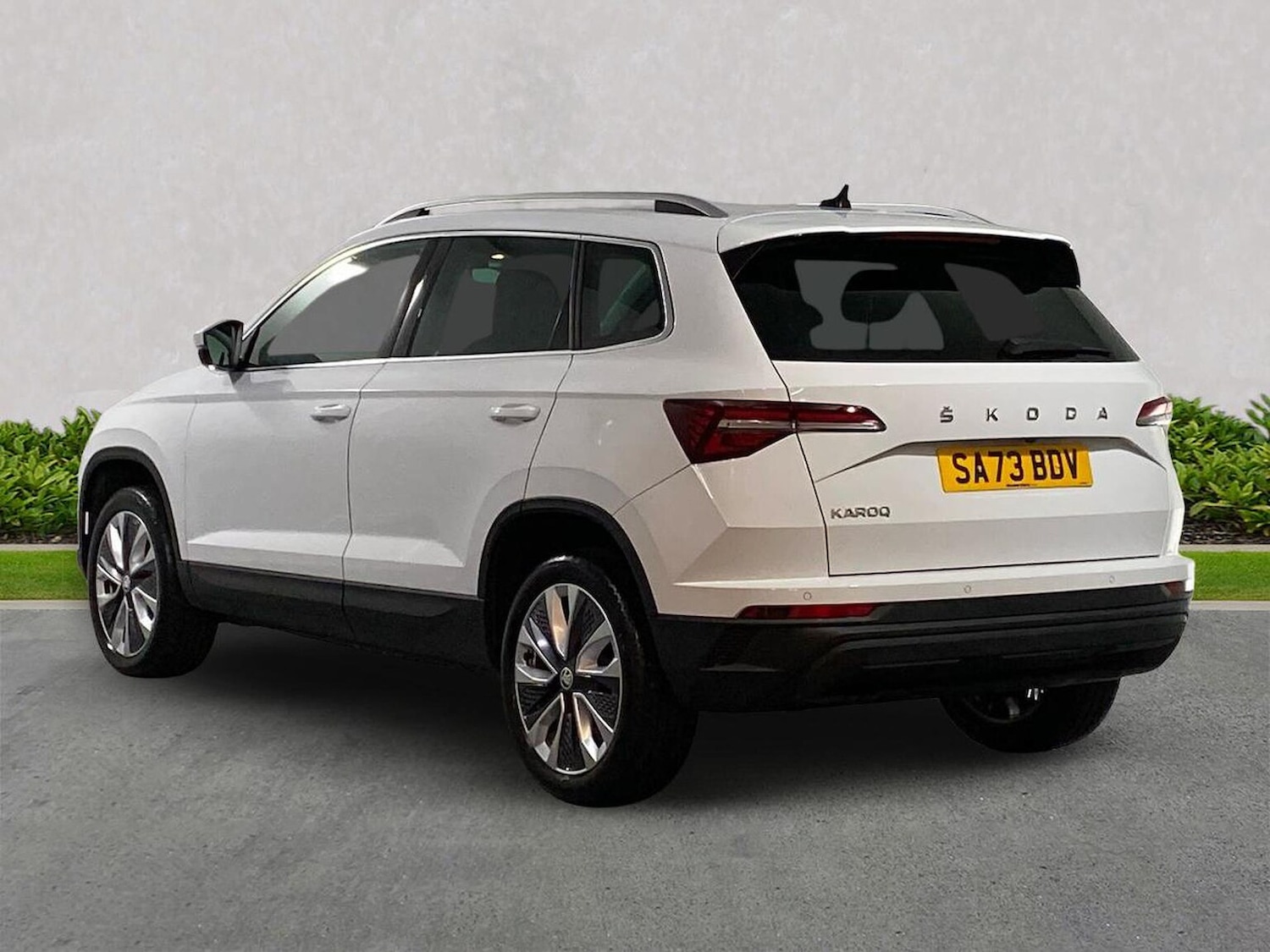 Used Skoda Karoq 2023 for sale - 76791854: Photo 2
