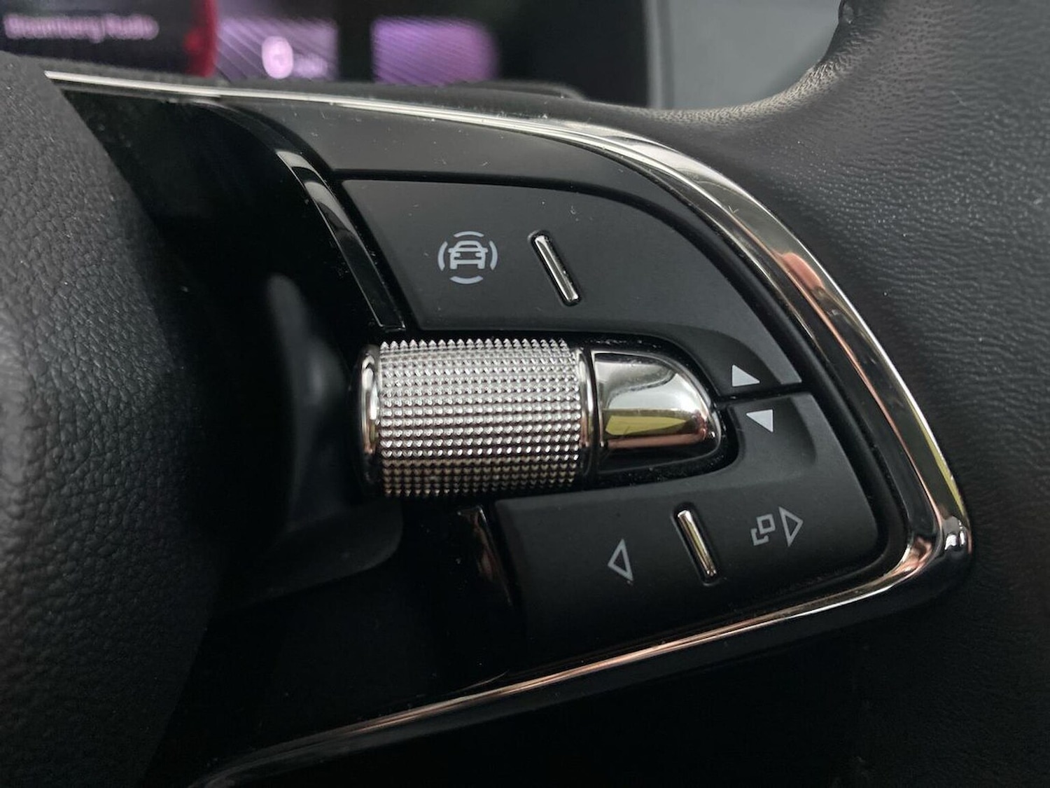 Used Skoda Karoq 2023 for sale - 76791854: Photo 34