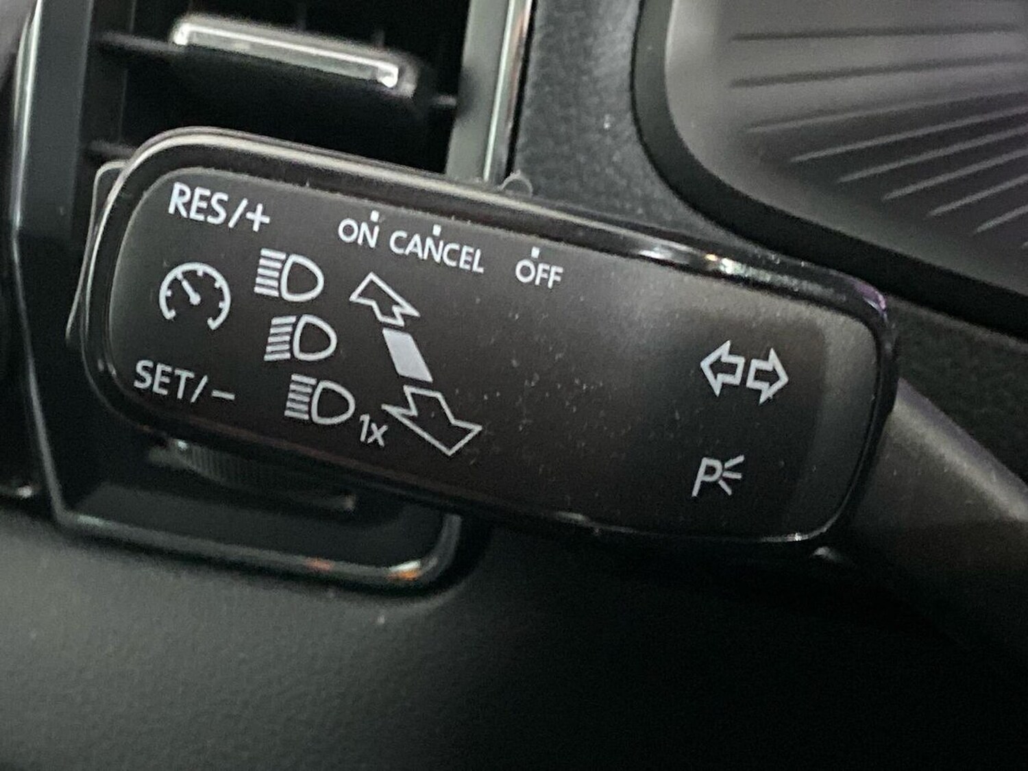 Used Skoda Karoq 2023 for sale - 76791854: Photo 38