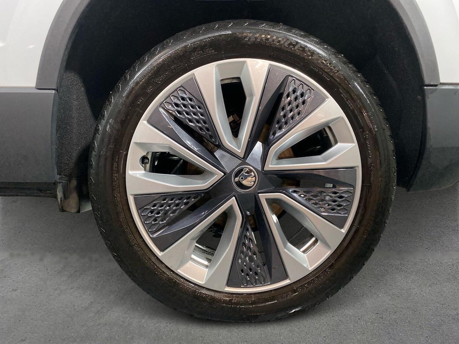 Used Skoda Karoq 2023 for sale - 76791854: Photo 6