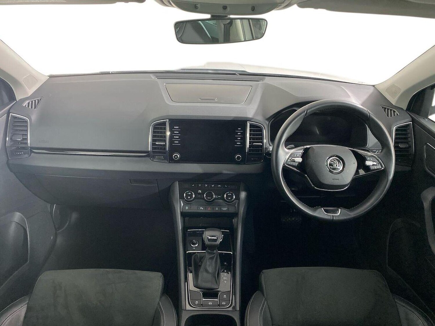 Used Skoda Karoq 2023 for sale - 76791854: Photo 8