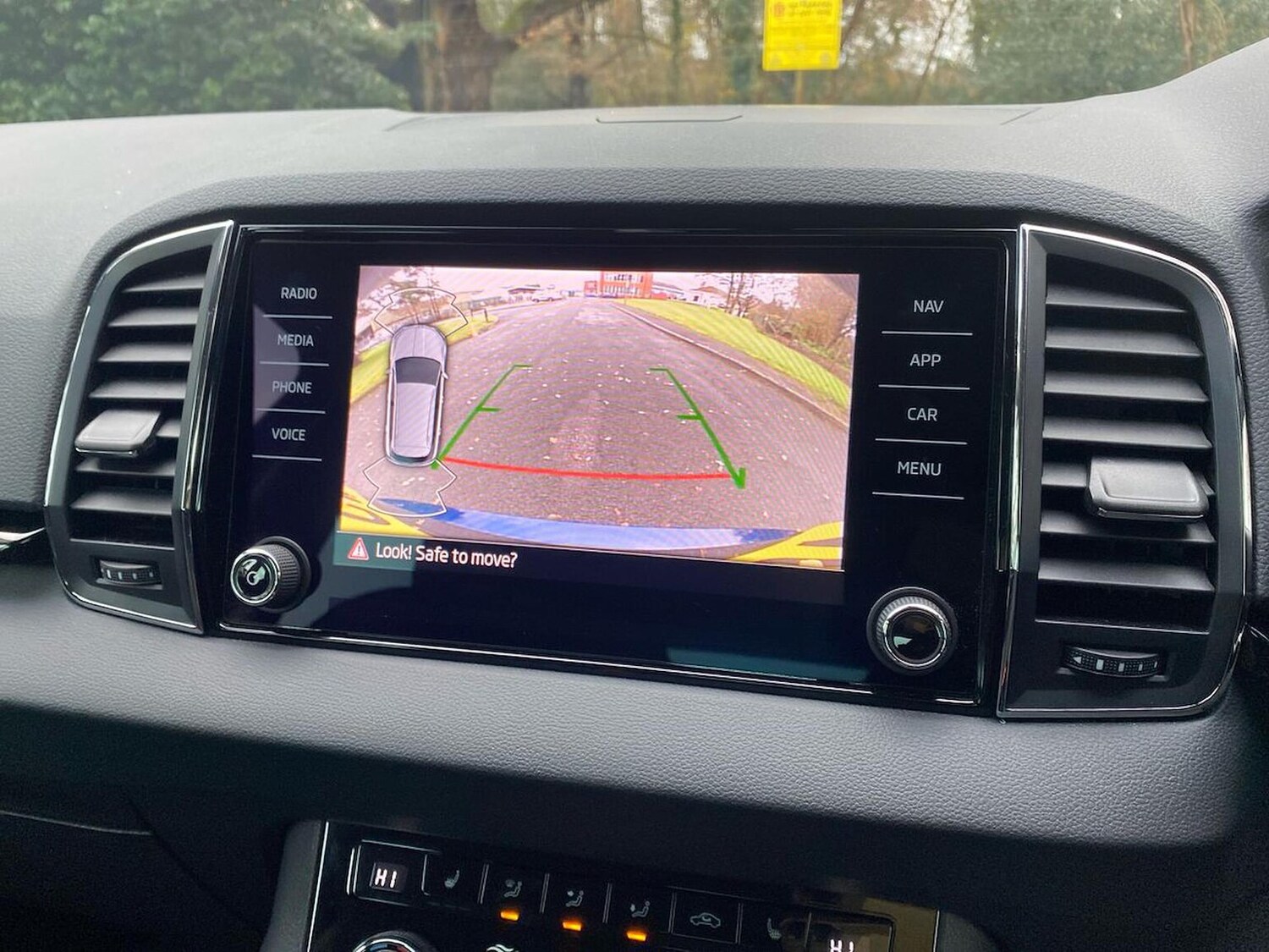 Used Skoda Karoq 2023 for sale - 76845262: Photo 24