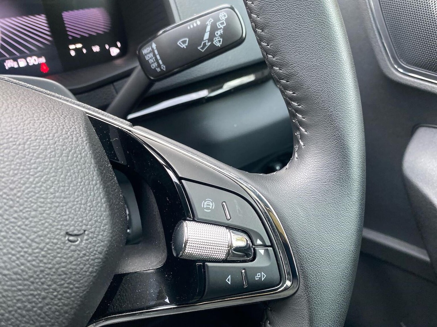 Used Skoda Karoq 2023 for sale - 76845262: Photo 28