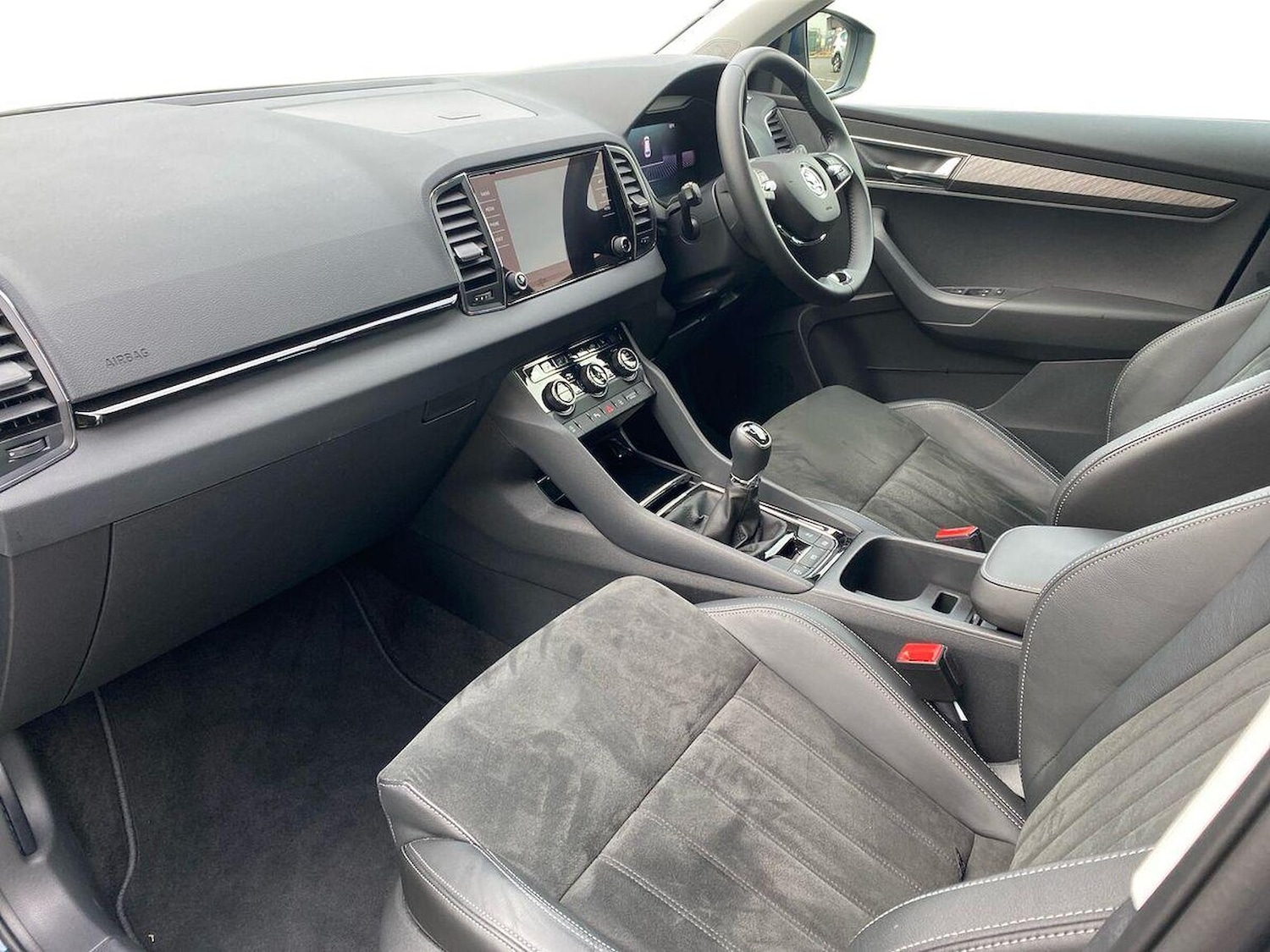 Used Skoda Karoq 2023 for sale - 76845262: Photo 7