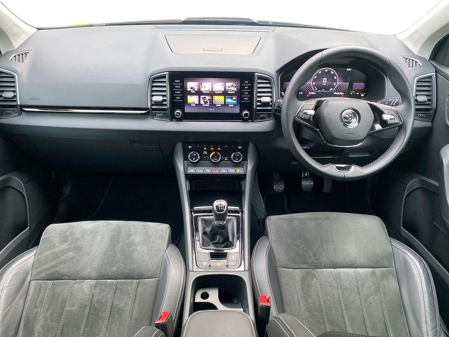 Used Skoda Karoq 2023 for sale - 76845262: Photo 8