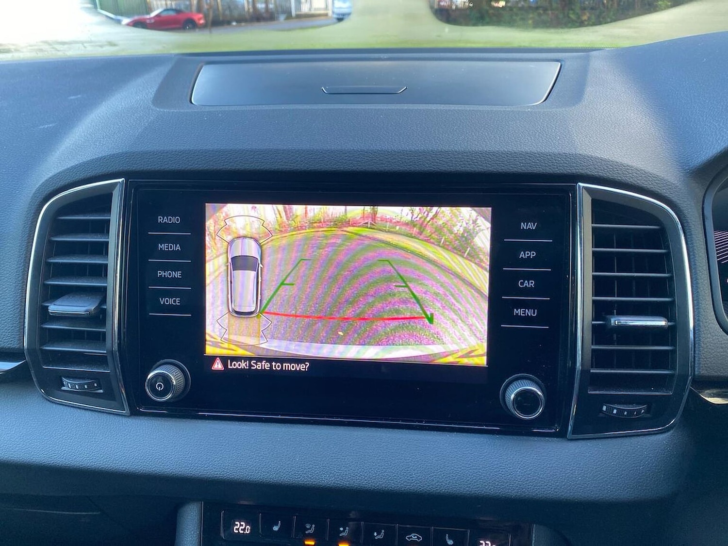 Used Skoda Karoq 2022 for sale - 76918961: Photo 23