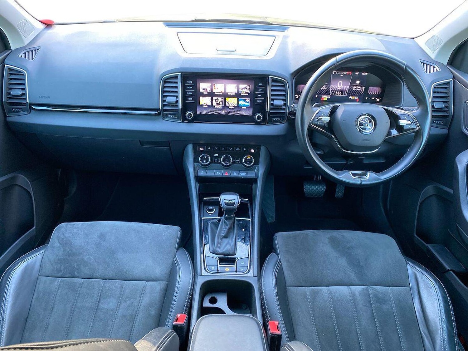 Used Skoda Karoq 2022 for sale - 76918961: Photo 8