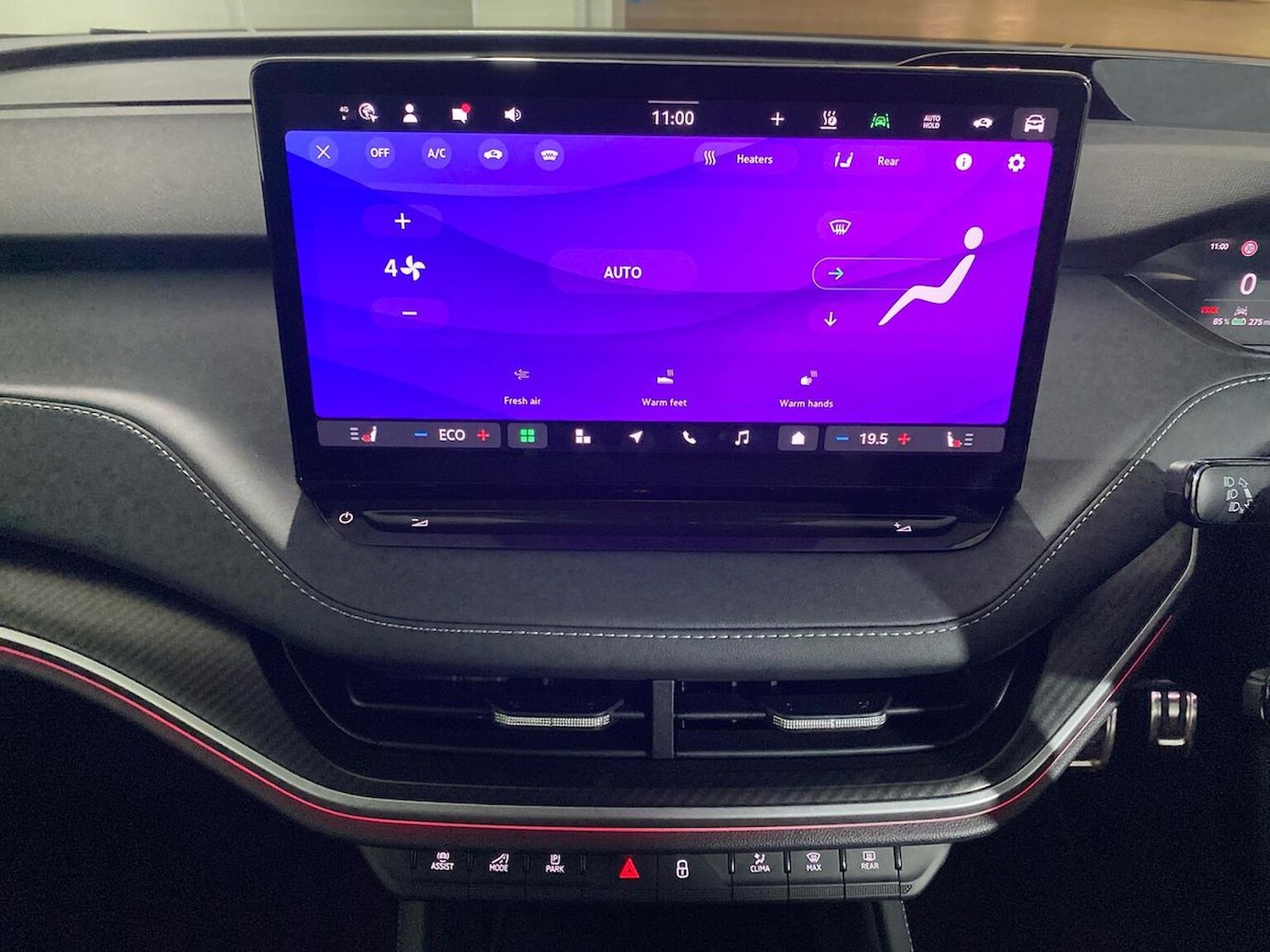 Used Skoda Enyaq 2025 for sale - 77487359: Photo 13