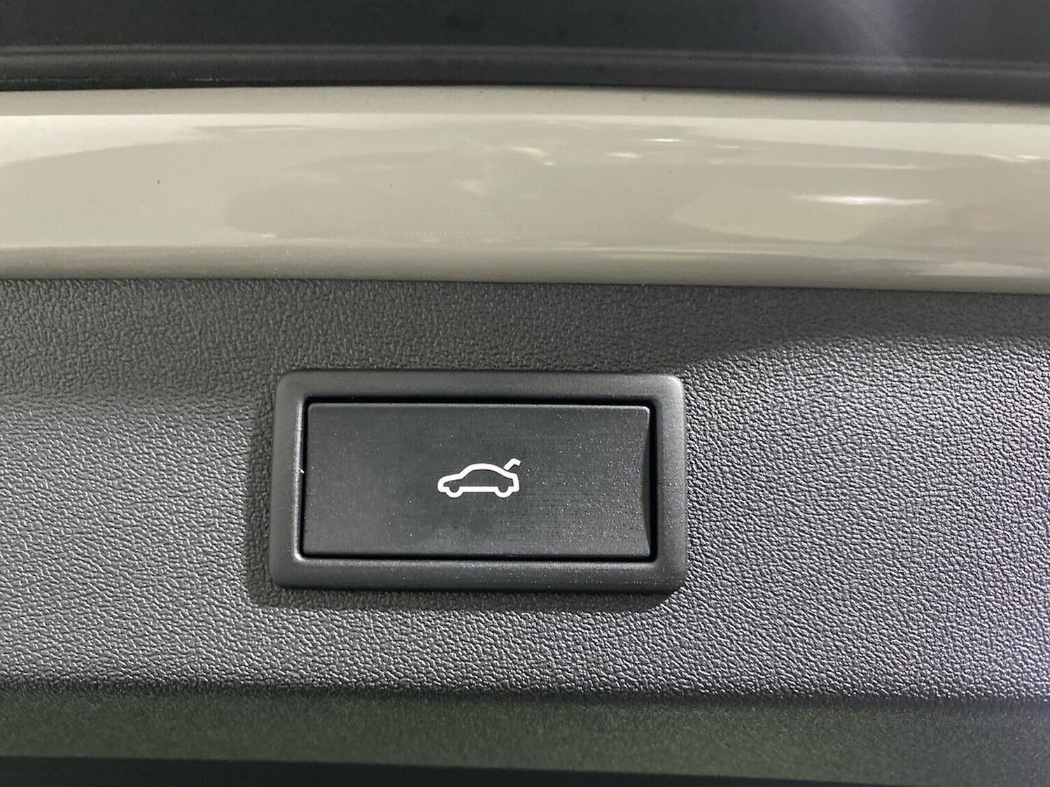 Used Skoda Enyaq 2025 for sale - 77487359: Photo 35