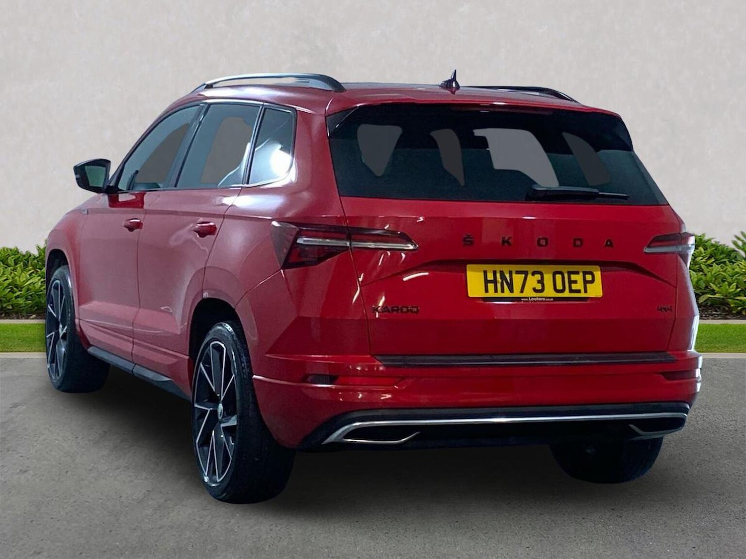 Used Skoda Karoq 2023 for sale - 77001870: Photo 2