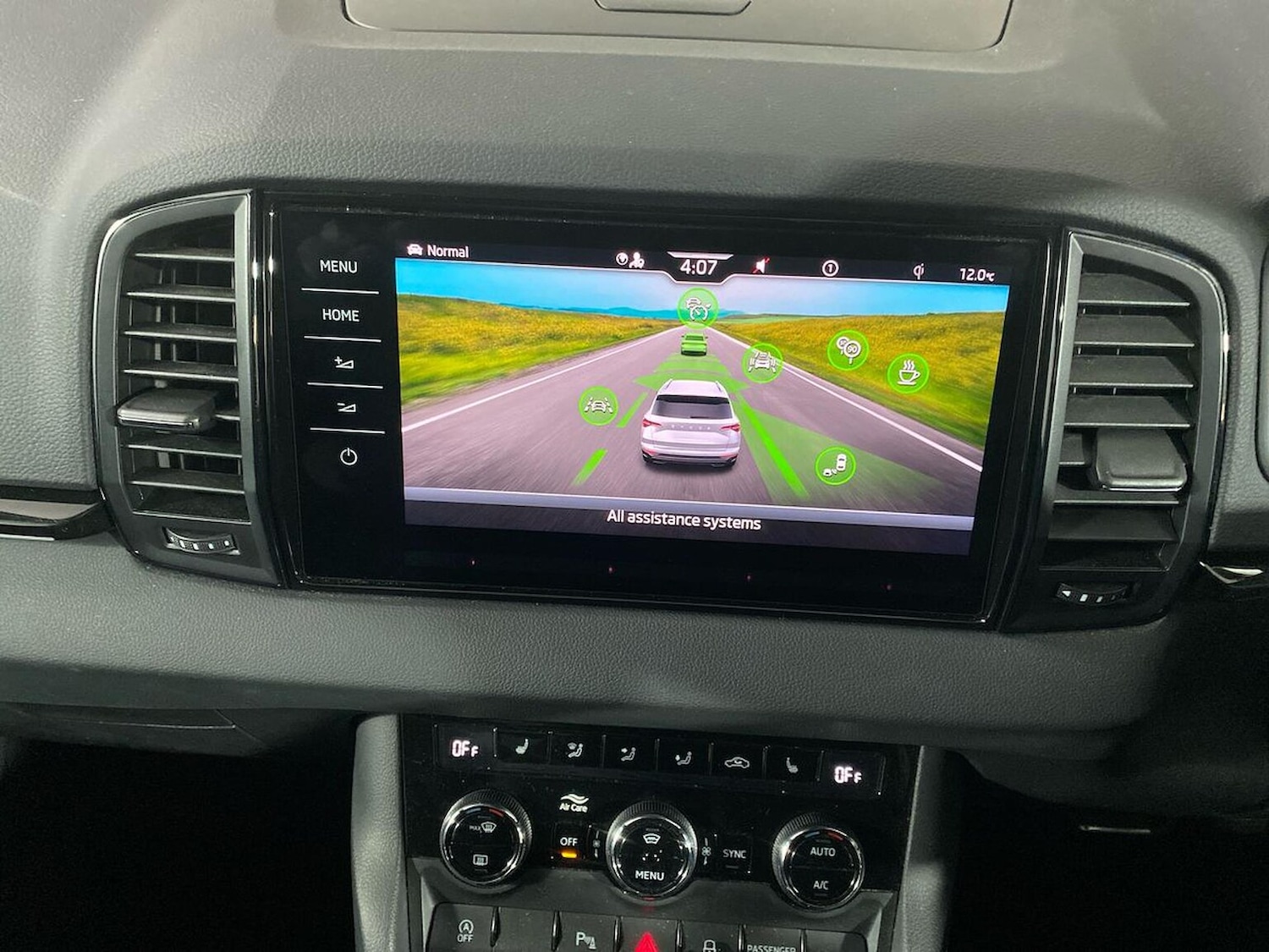 Used Skoda Karoq 2023 for sale - 77001870: Photo 26