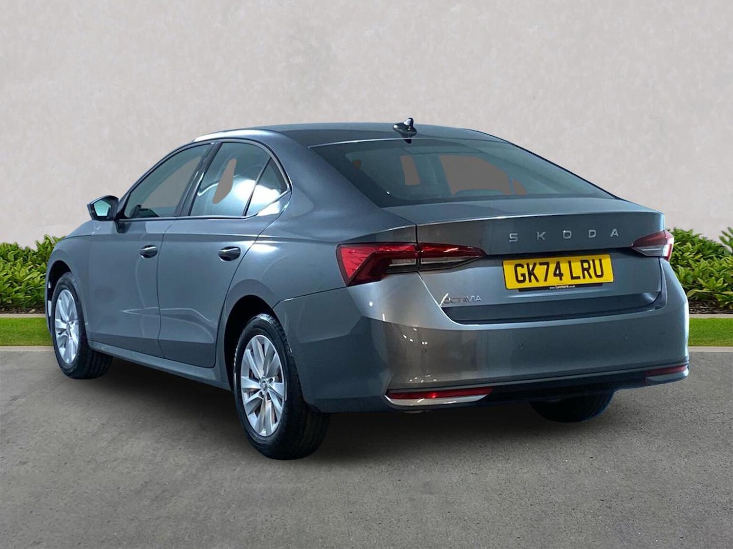 Used Skoda Octavia 2024 for sale - 76449579: Photo 2