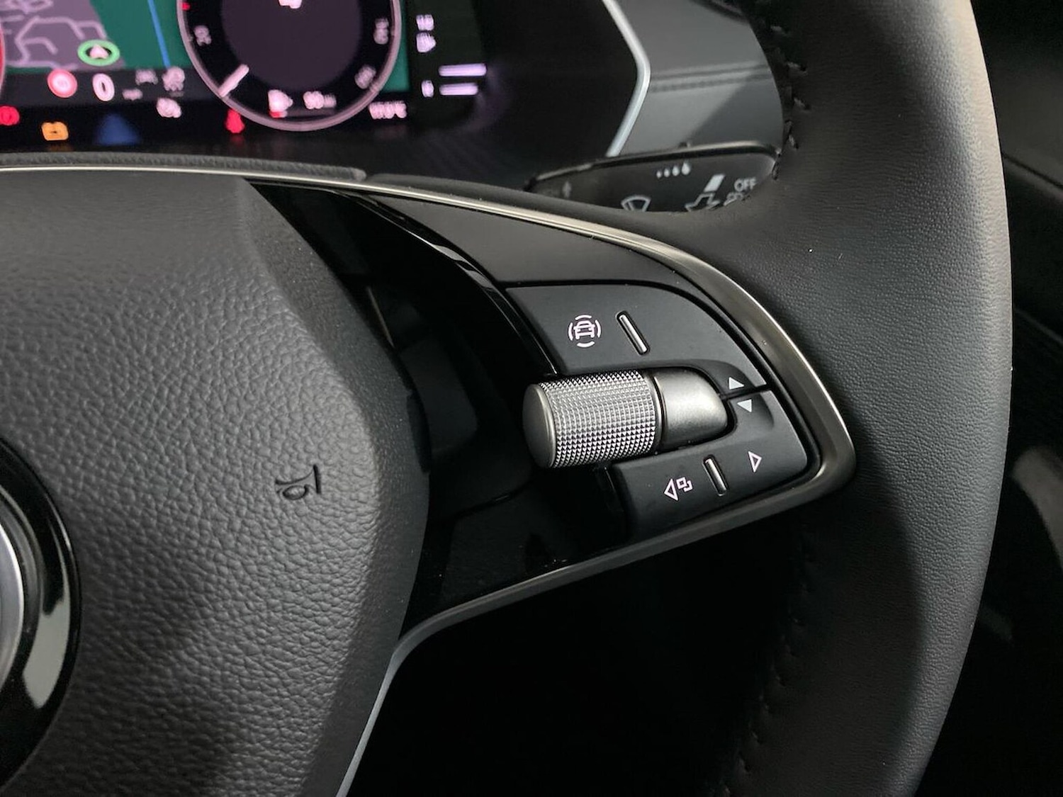 Used Skoda Octavia 2024 for sale - 76449579: Photo 24