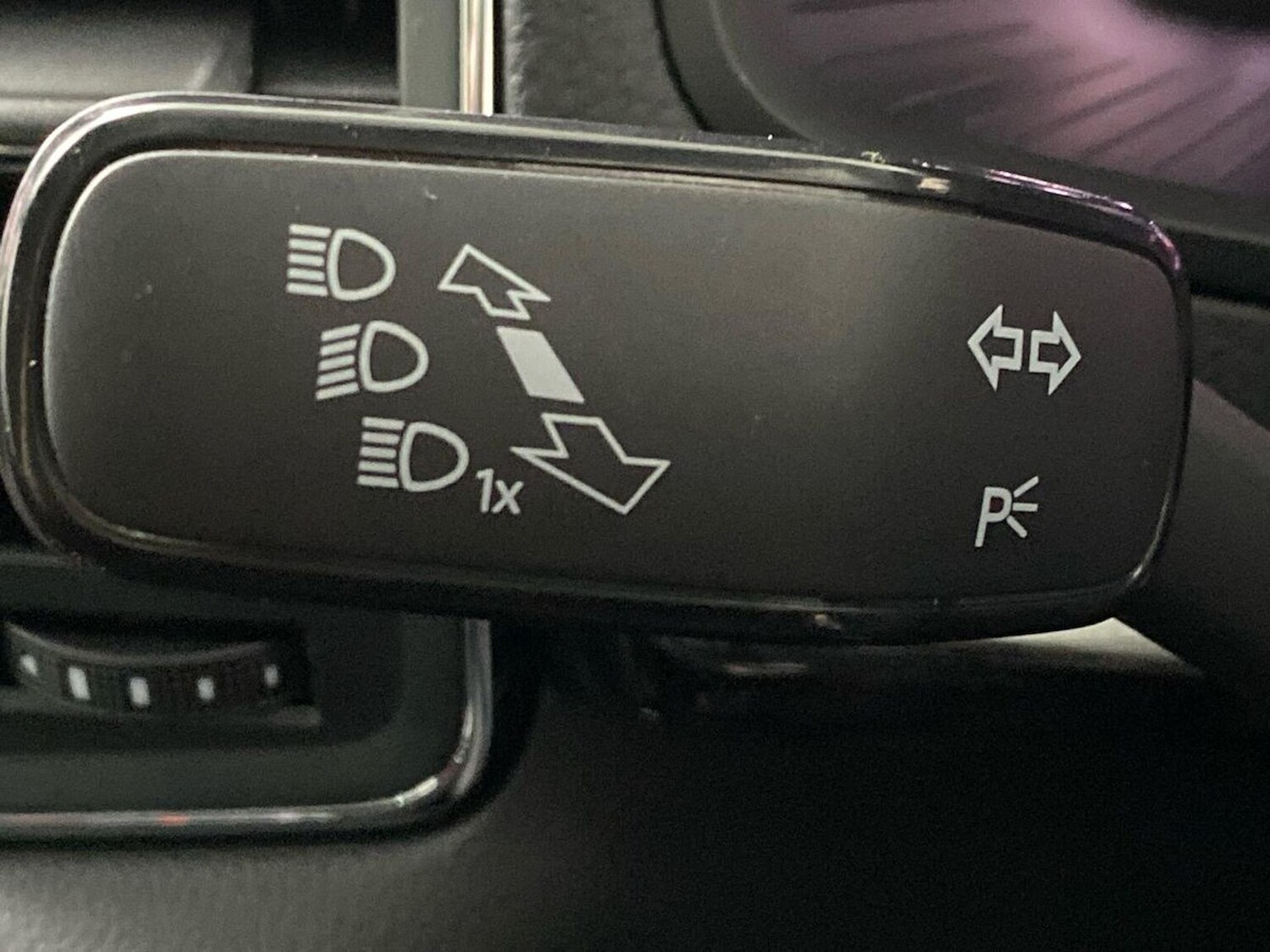 Used Skoda Karoq 2025 for sale - 77962326: Photo 42