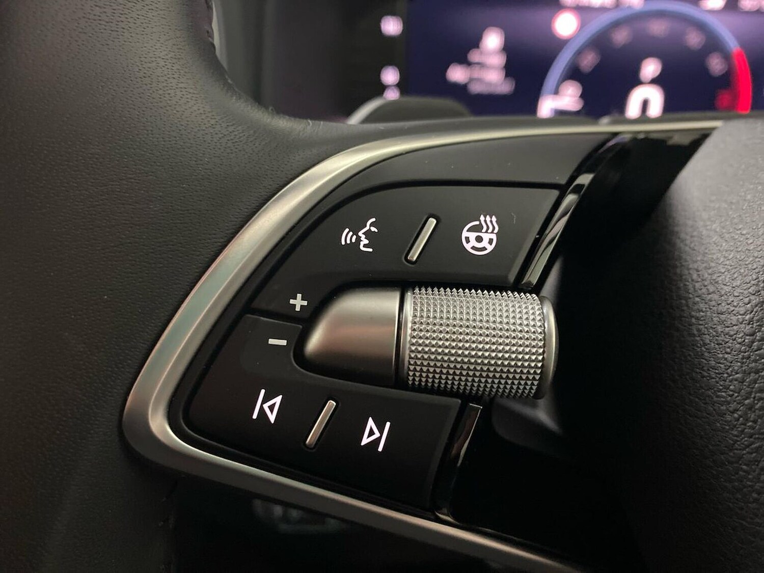 Used Skoda Karoq 2025 for sale - 77962326: Photo 44