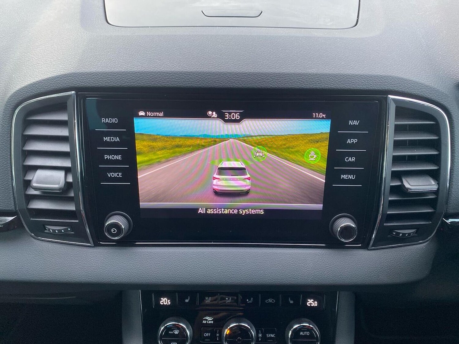 Used Skoda Karoq 2023 for sale - 77488426: Photo 26